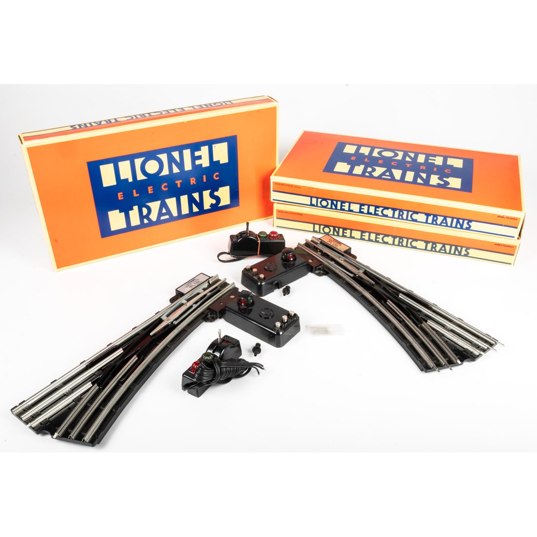 Lionel O72 Right Hand and Left Hand Remote Switch Sets (1 of 4)