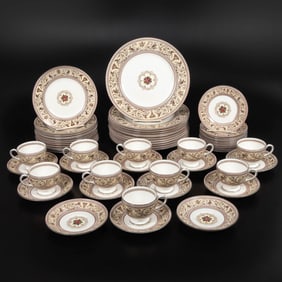 Wedgwood  Florentine Dinner Service