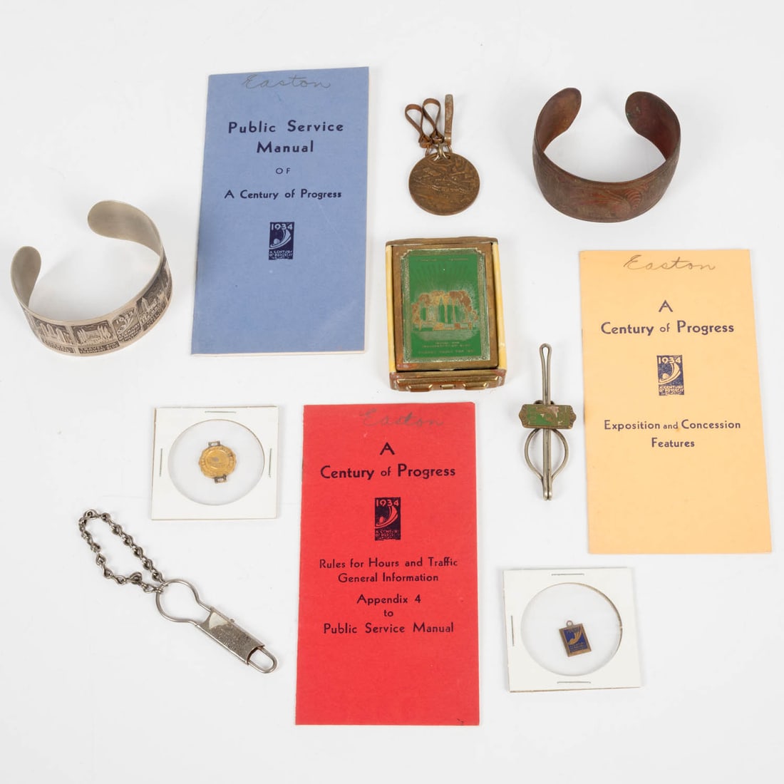 Group of Chicago World's Fair Souvenirs & Ephemera (1 of 4)