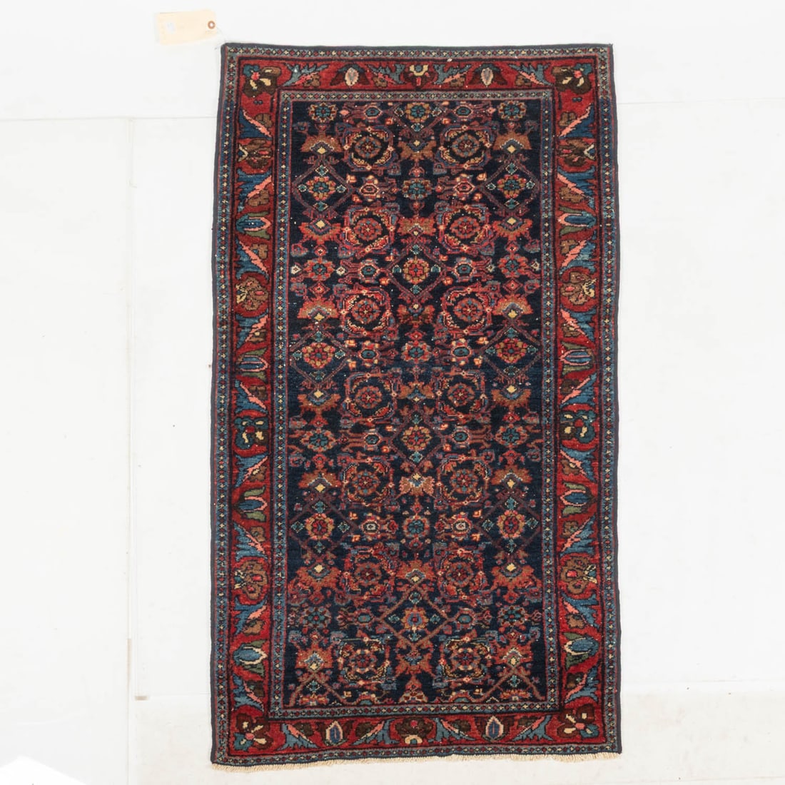 Sarouk Wool Rug (1 of 5)