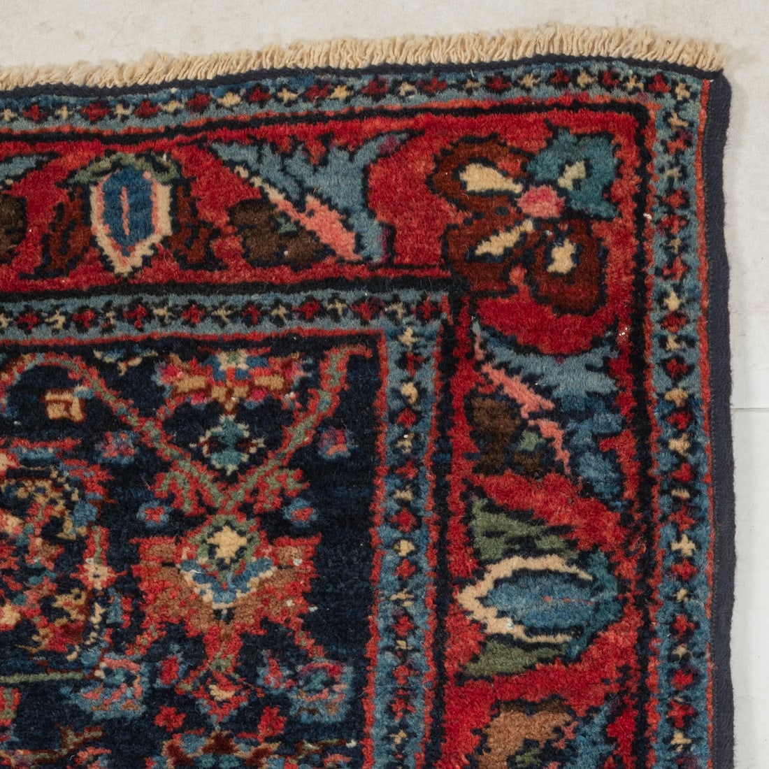 Sarouk Wool Rug - 2