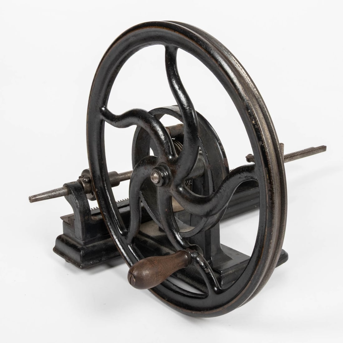 Hinckley Knitting Machine (1 of 10)