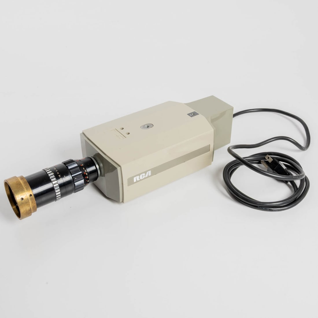 RCA Closed Circuit Camera with Case - 5