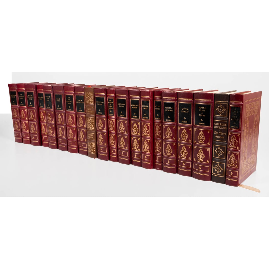 The Easton Press collected Works by DICKENS, Charles.: The Easton Press collected Works by DICKENS, Charles (1812-1870). Set of 20 books. Publisher: The Easton Press, Norwalk. 1964-1998. Collector's Edition. 8vo. Full red, black, and brown leather bound.