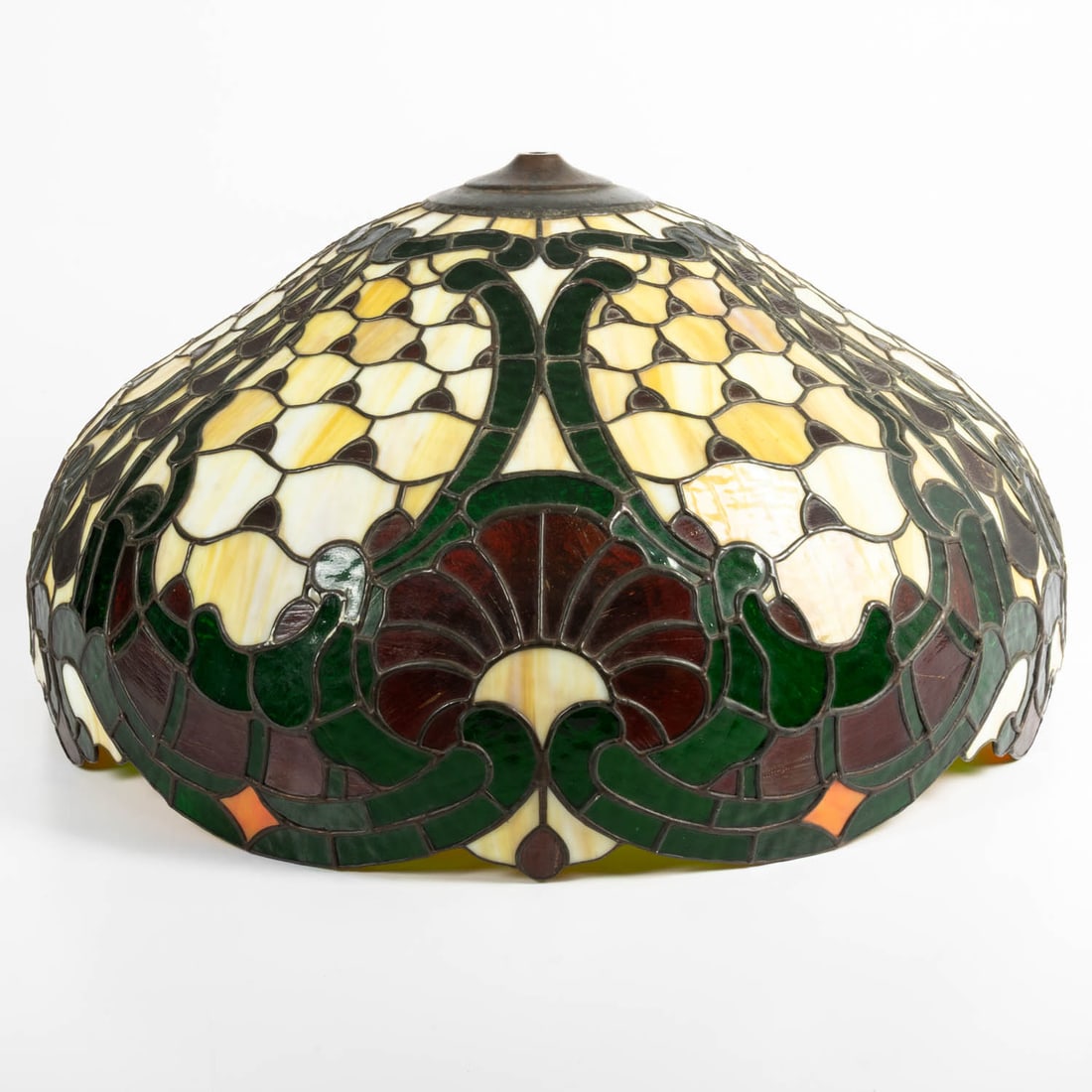 Stained Glass Lamp Shade (1 of 3)