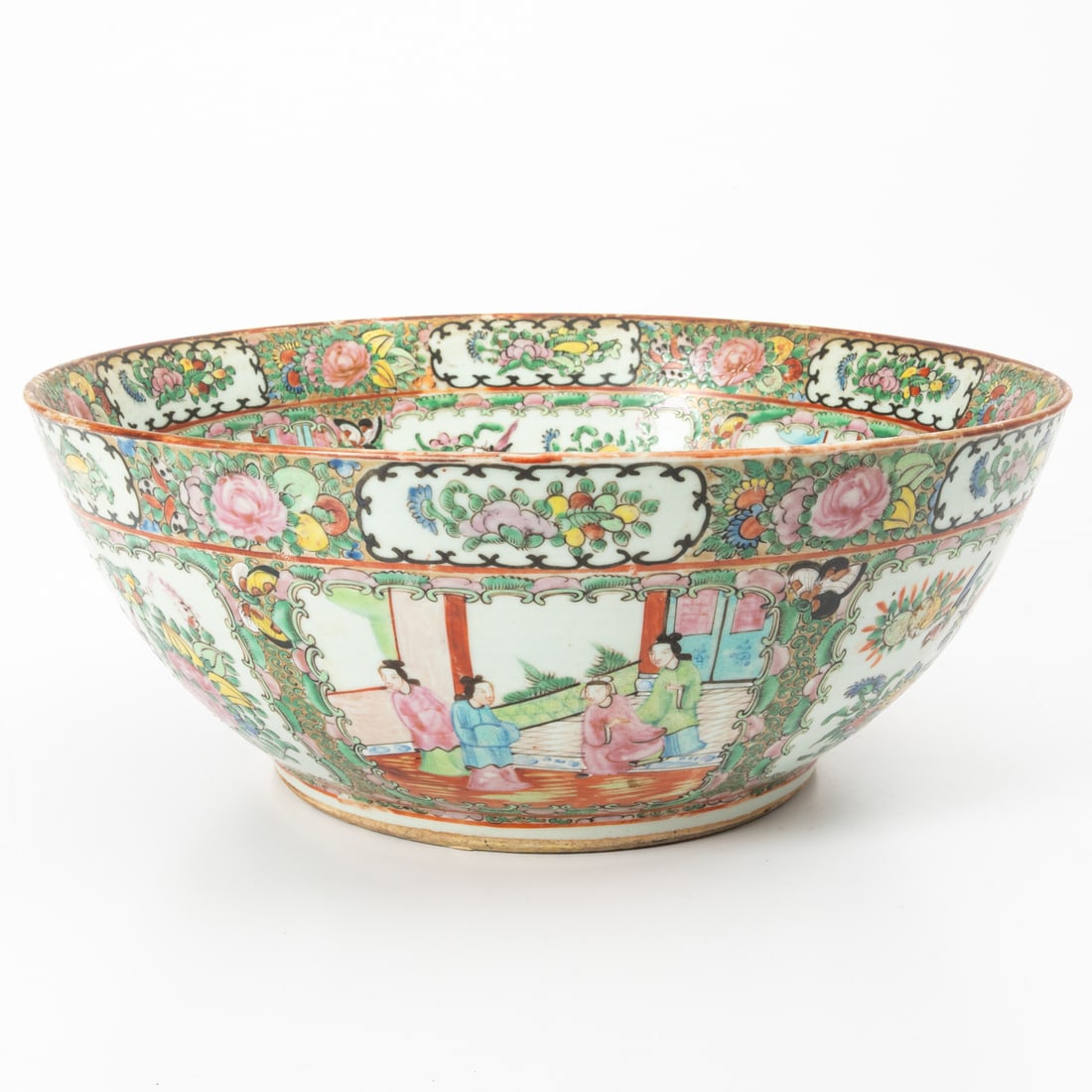 A Chinese Rose Medallion Bowl (1 of 7)
