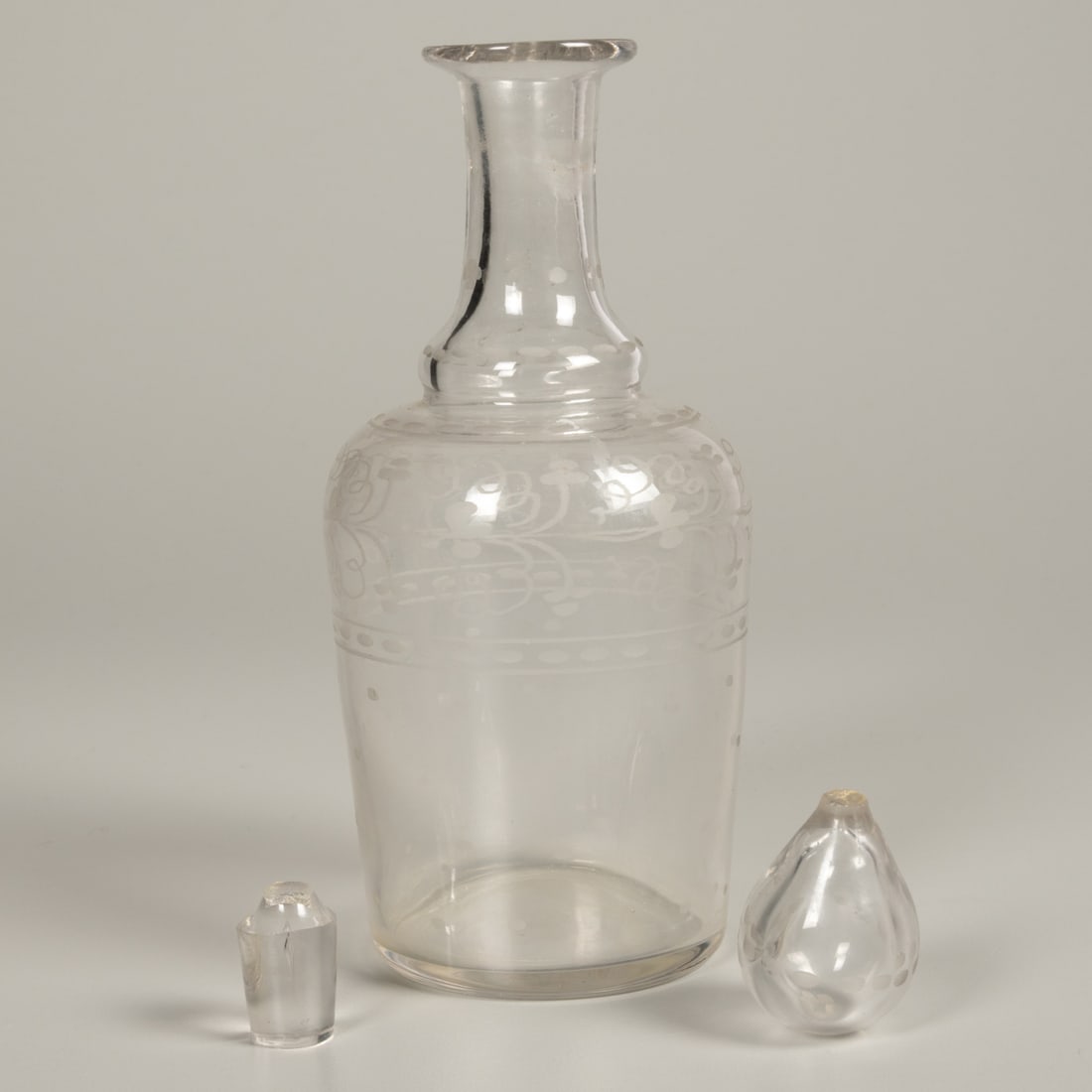 Five Glass Decorative Items - 6