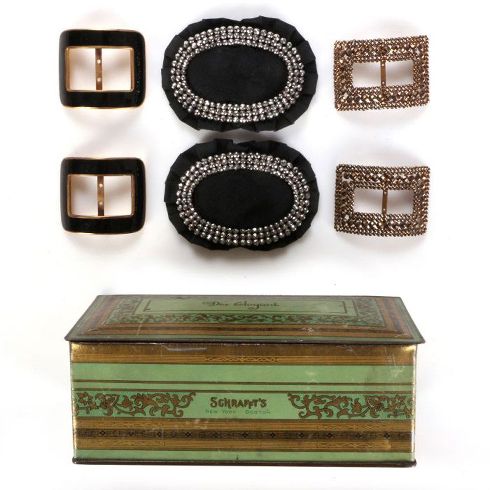 A Group of Three Vintage Shoe Buckles, 19th/20th (1 of 6)