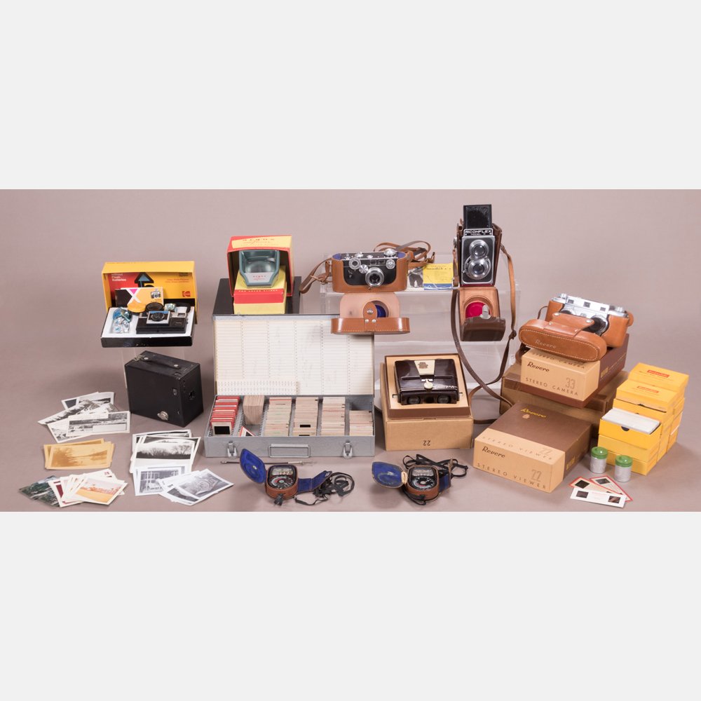 A Miscellaneous Collection of Vintage Cameras and (1 of 6)