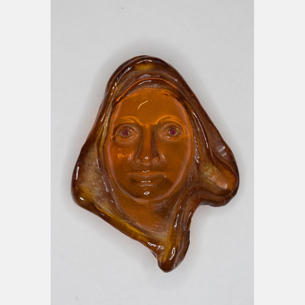 A Faberge Carved Amber Head with Ruby Eyes, 20th (1 of 4)
