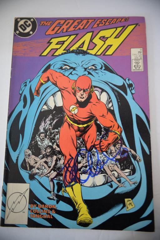 Signed Joe Orlando Flash Comic Book (1 of 3)