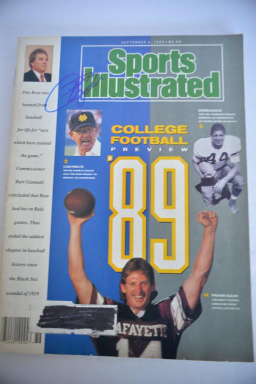 Signed Pete Rose Sports Illustrated: Signed Pete Rose, SI magazine with the Pete Rose gambling story. Good condition with minor wear.