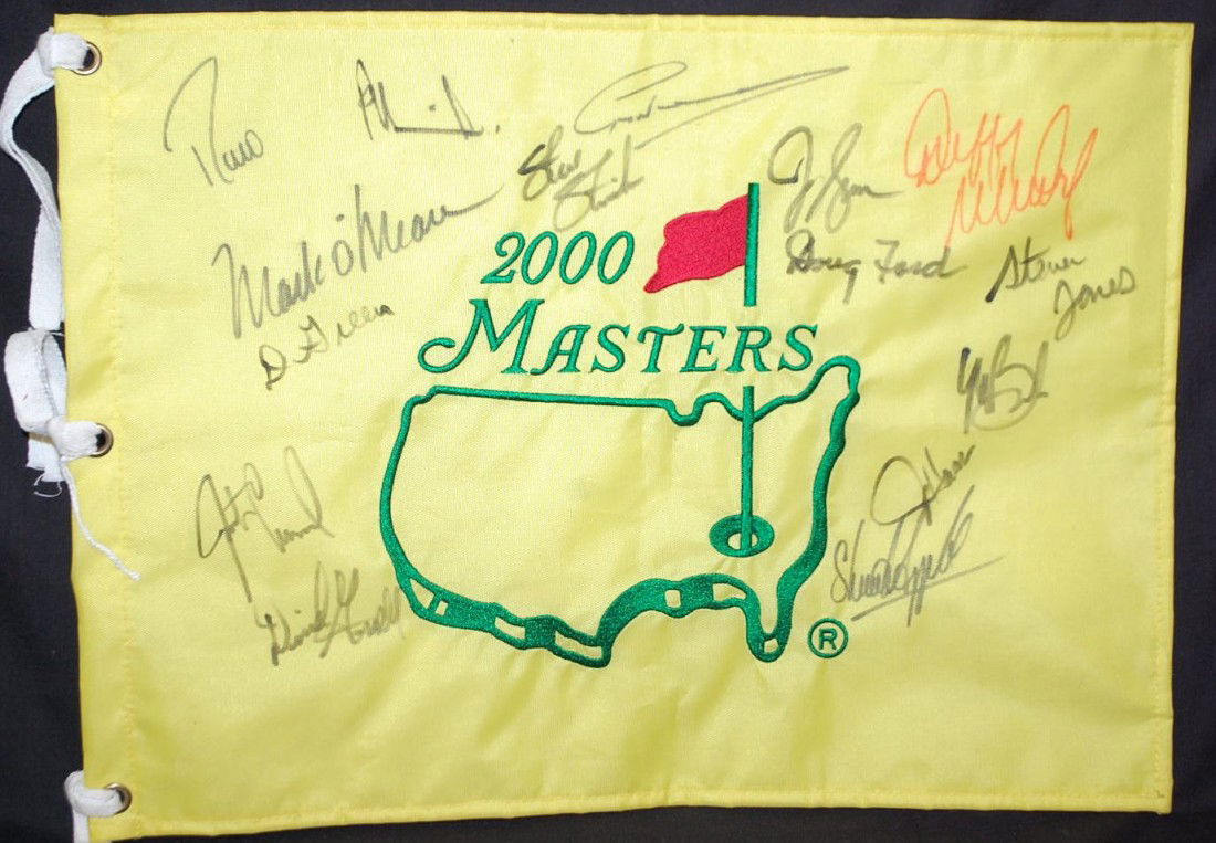 2000 MASTERS AUTOGRAPHED FLAG: SIGNED