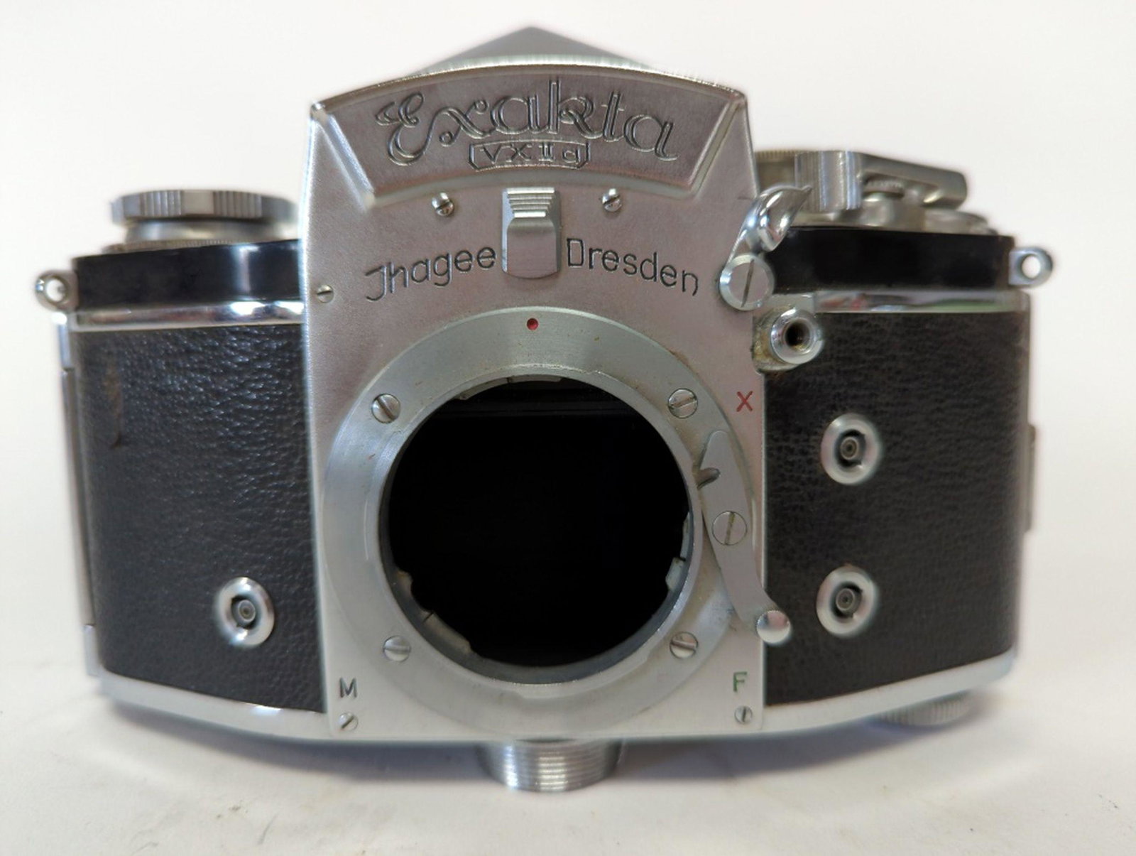 Ihagee Exakta VX II A 35mm Camera (1 of 6)