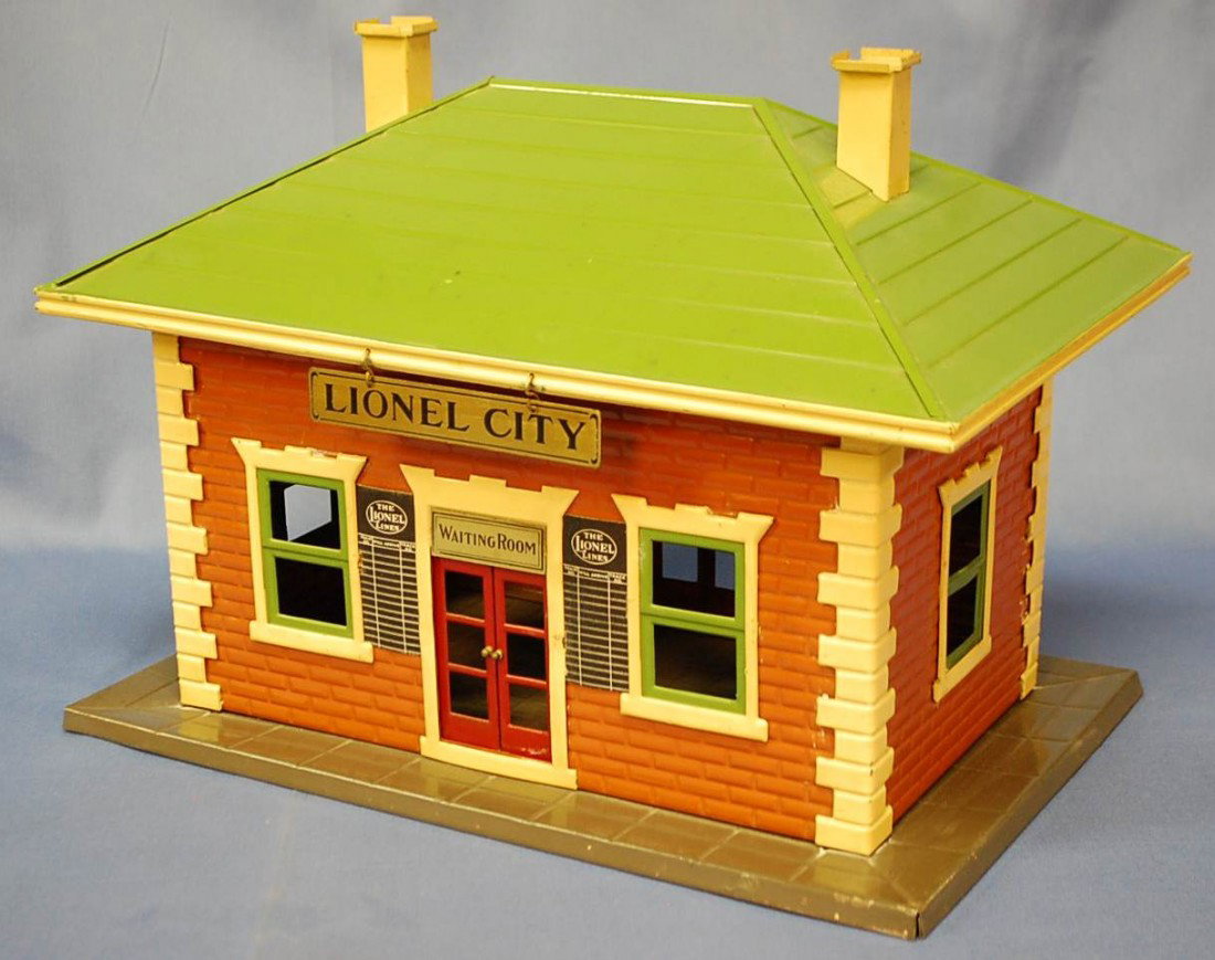 LIONEL TRAIN WAITING ROOM STATION: GOOD COLORS
