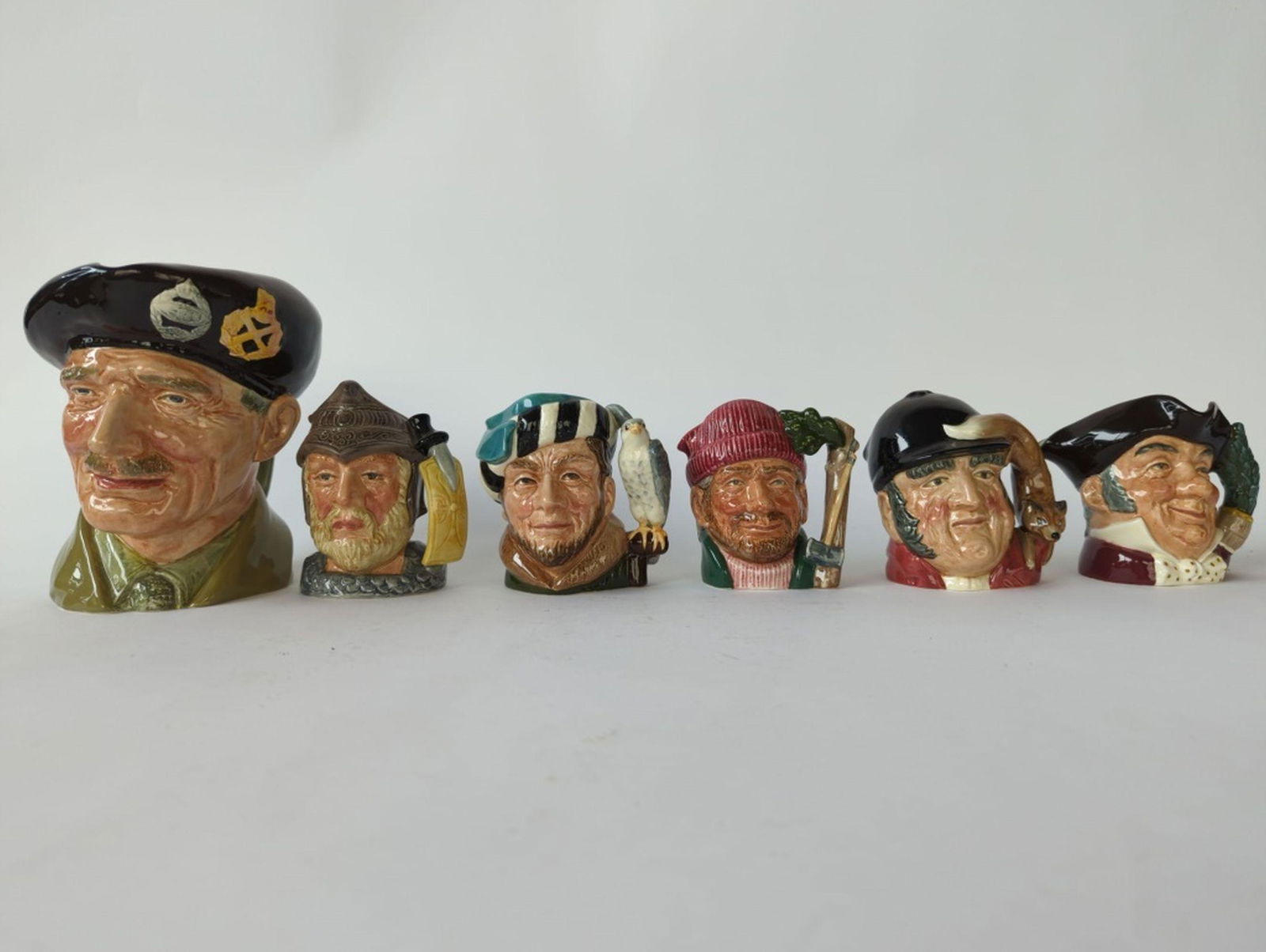 6 Vintage Royal Doulton Character Mugs Group 3 (1 of 8)