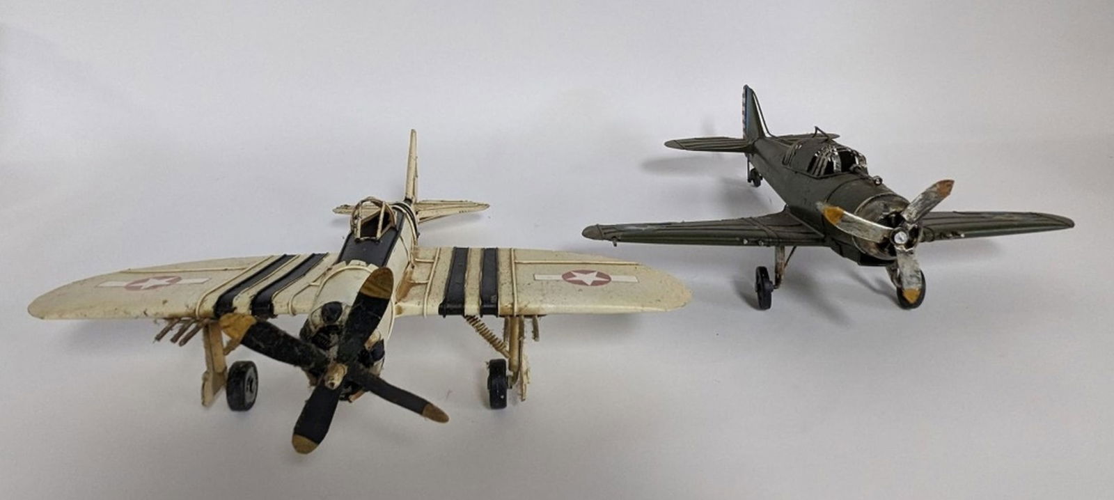 2- Vintage Metal Die Cast Fighting Planes (1 of 8)