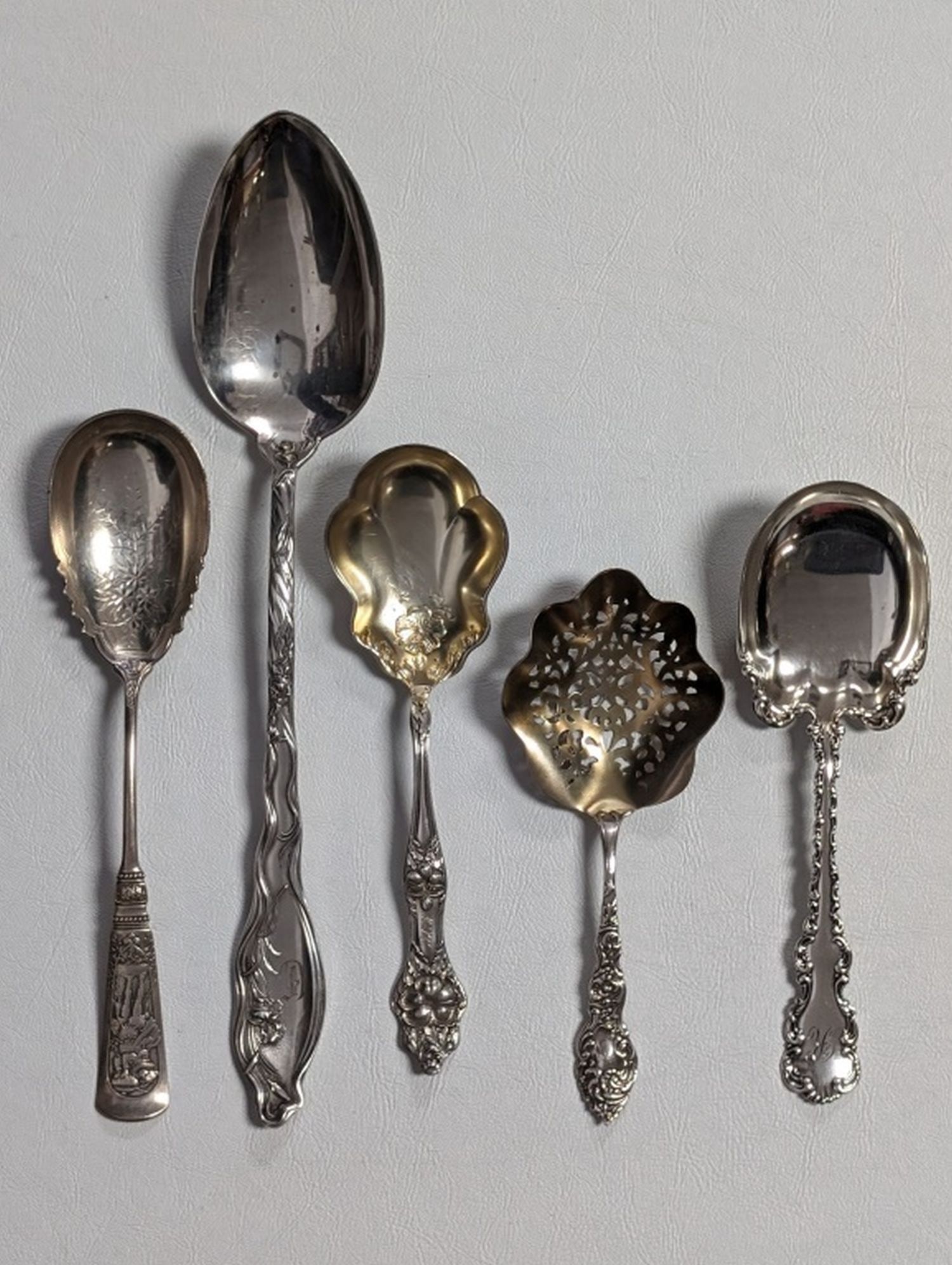 5 Assorted Sterling Silver Flatware Pieces (1 of 10)