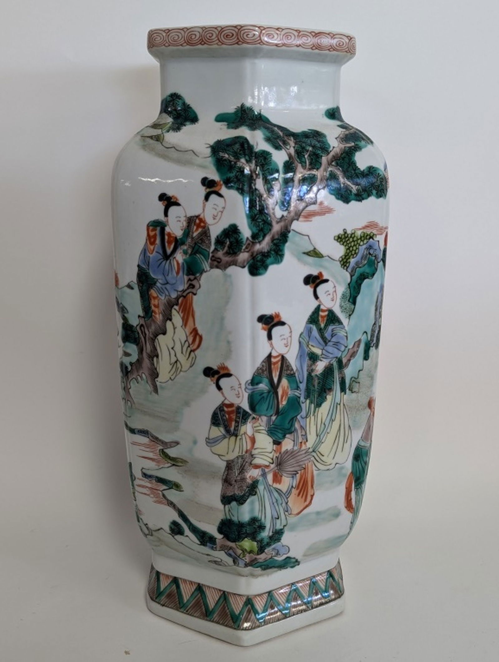 Antique Chinese Porcelain Figural Vase 14.75"H (1 of 6)