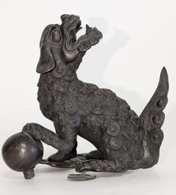 19thc Chinese Bronze Lion 5.5"H