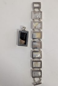 Marta Sterling Mother o Pearl Bracelet Set
