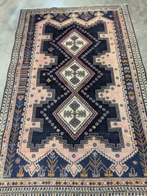 Afshar Hand Knotted Rug 4.9 x 7.3 ft