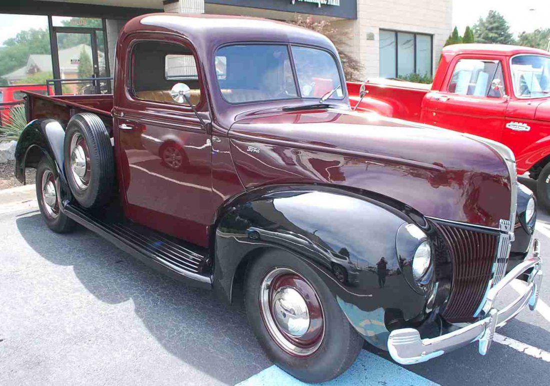 1940 FORD PICK UP TRUCK RESTORED: RUNS AND DRIVES GREAT FLATHEAD V-8 ENGINE, NEW KING PINS, NEW BUSHINGS, NEW TIE RODS, DRAG LINK, REWORKED GAUGES, ELECTRIC WIPERS, REBUILT STEERING SECTOR, NEW MASTER CYLINDER, NEW FLEX BRAKELINES, FR