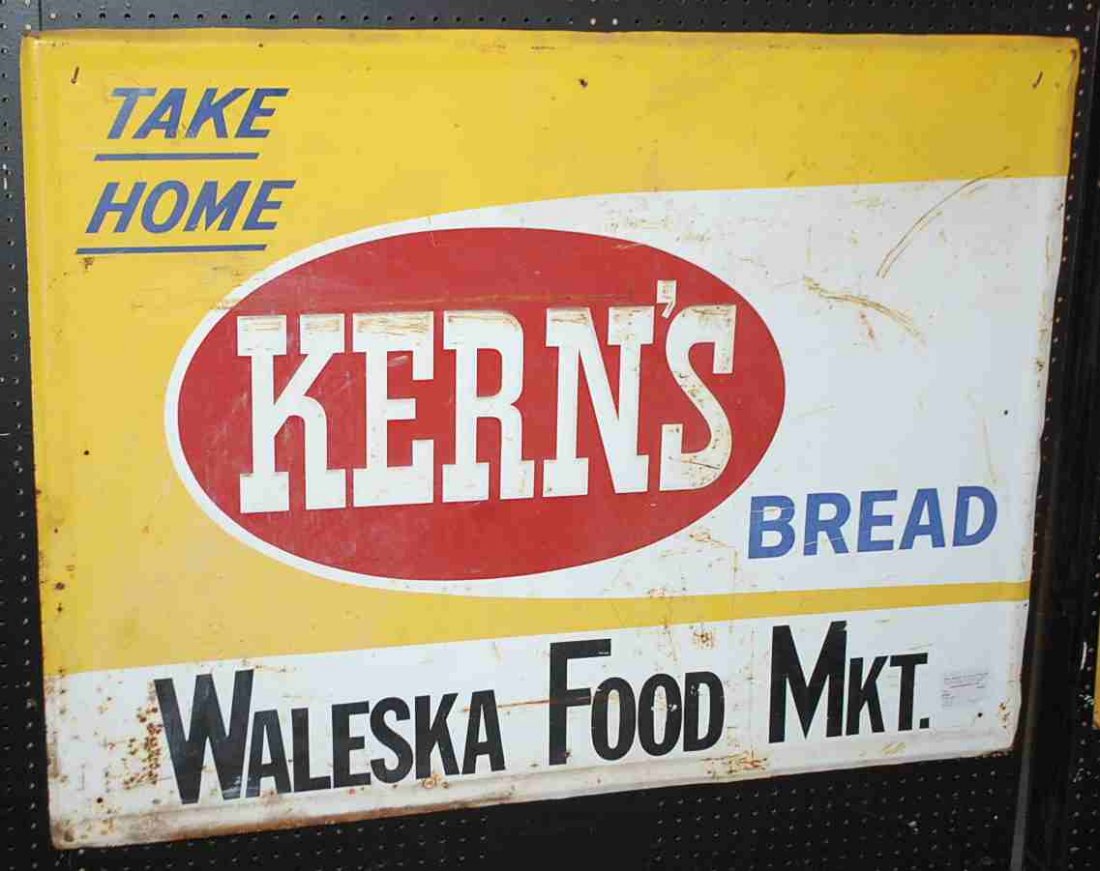 KERNS BREAD SIGN: WALESKA FOOD MART, GEORGIA, 48"w X 36"TALL
