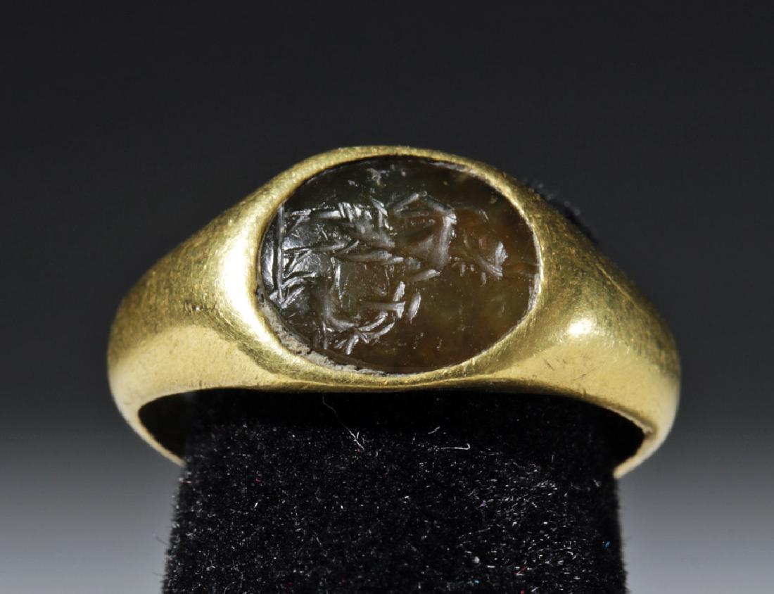 Ancient Roman 22K+ Gold Ring W/ Satyr Intaglio (1 of 5)