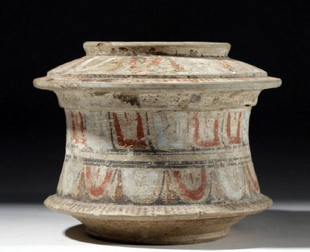Beautiful Canosan Pottery Pyxis Lovely Painting Mar 15 2017