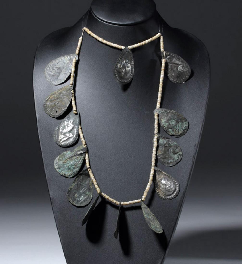 Pre-Columbian Chimu Necklace - Shells / Silver Drops (1 of 6)