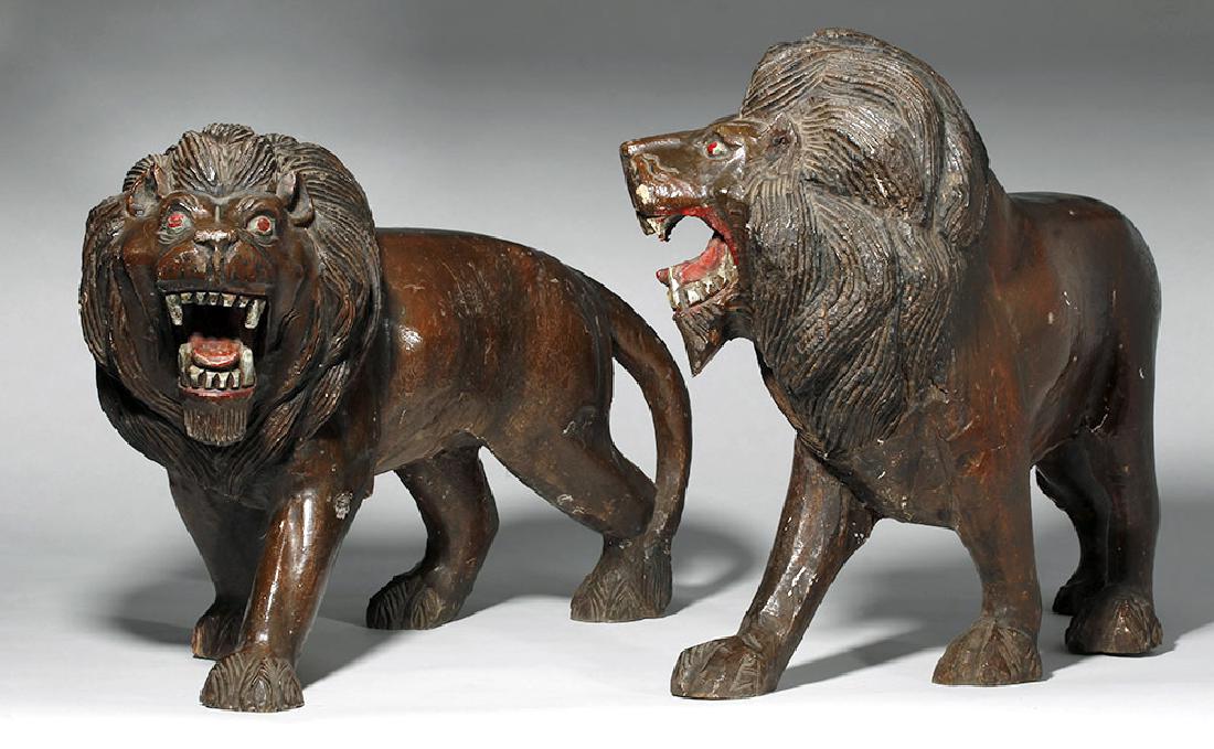 19th C. Burmese Lacquered / Painted Wood Lions (pr) (1 of 10)