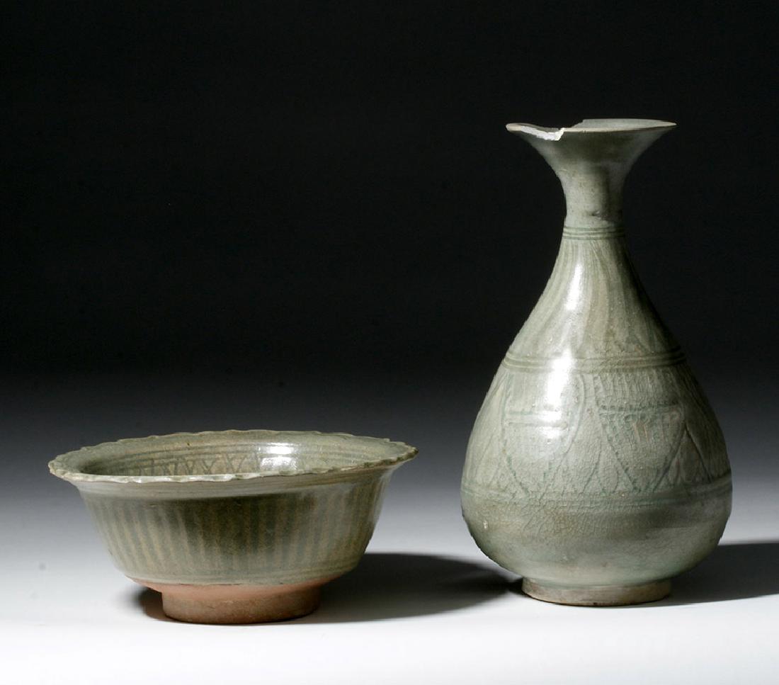 15th C. Vietnamese Anamese Celadon Bowl & Vase (1 of 4)