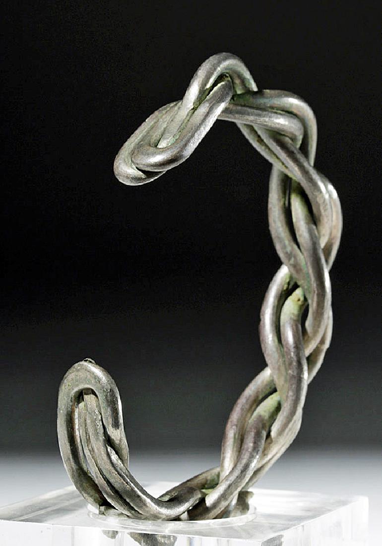 Very Fine  Viking Twisted Silver Wire Bracelet (1 of 5)
