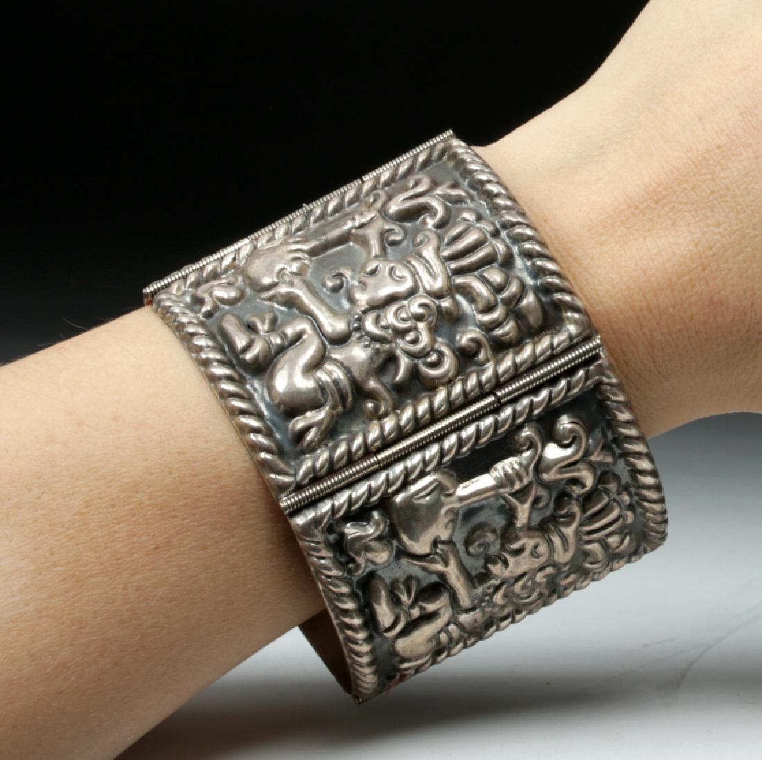 Vintage 20th C. Mexican Sterling Silver Cuff Bracelet (1 of 6)