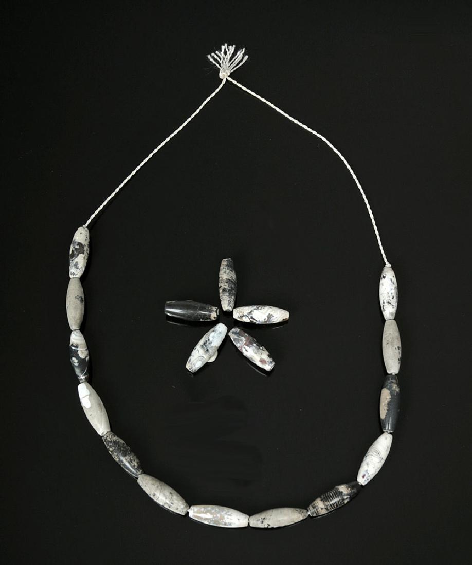 Lot of 18 Ancient Bactrian Banded Agate Beads (1 of 2)