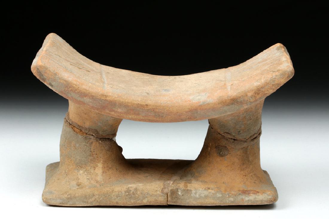 Ecuadoran Bahia Pottery Headrest (1 of 7)