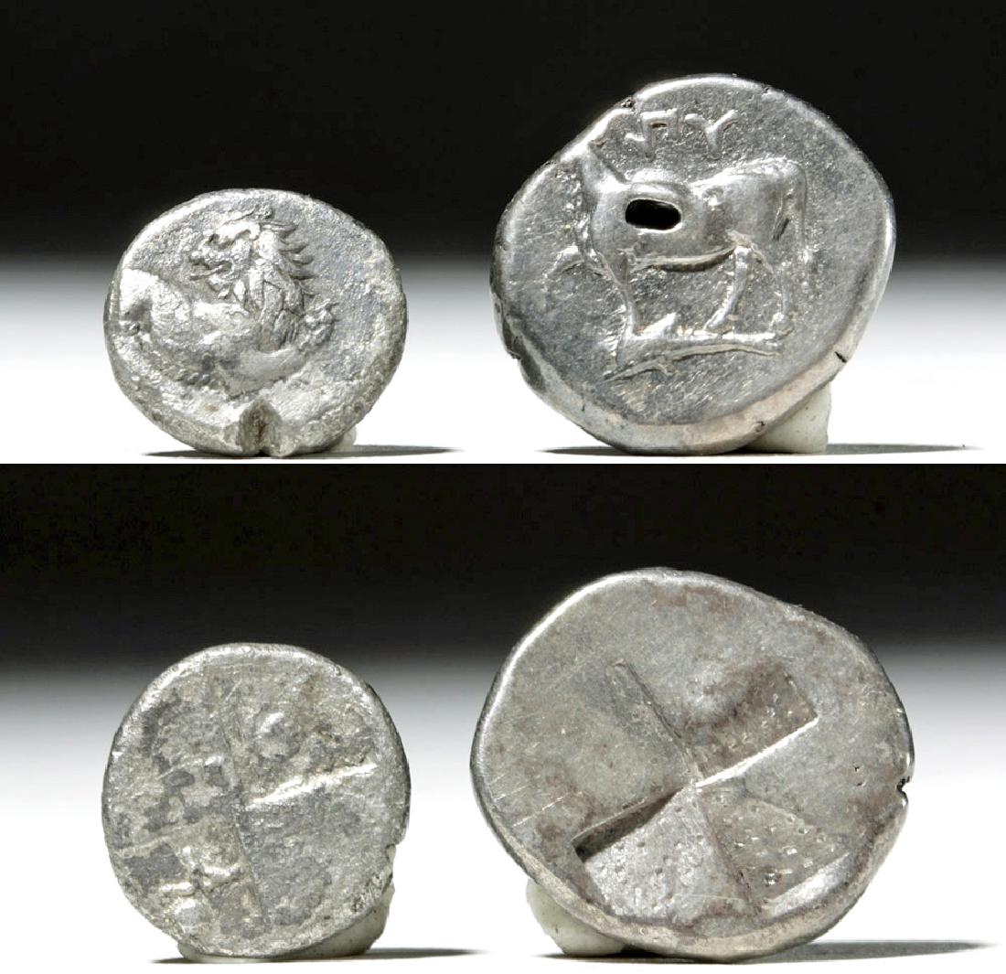 Pair of Ancient Greek / Thracian Silver Coins (1 of 3)
