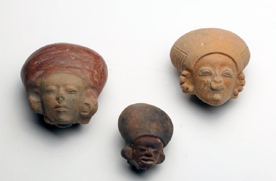 Lot of 3 Terracotta Statuette Heads, Jama Coaque (1 of 2)