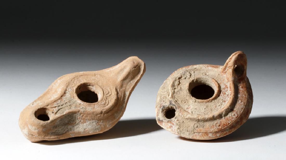 Lot of 2 Roman / Byzantine Pottery Oil Lamps (1 of 5)