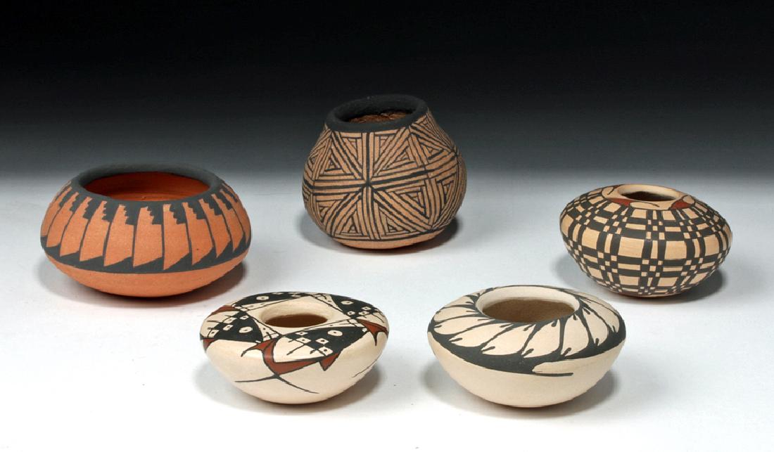 Five 20th C. Miniature Native American Pottery Vessels