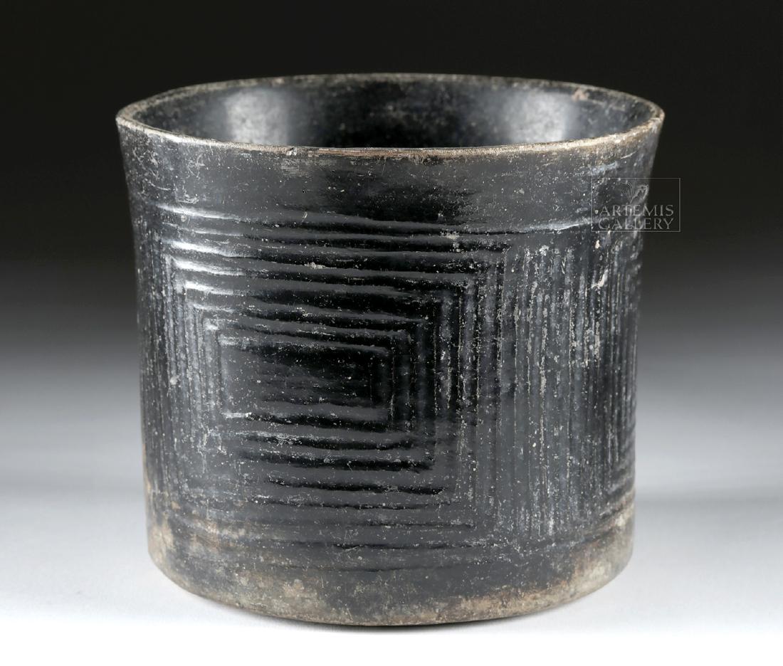 Nice Maya Black Glazed Pottery Vessel (1 of 6)