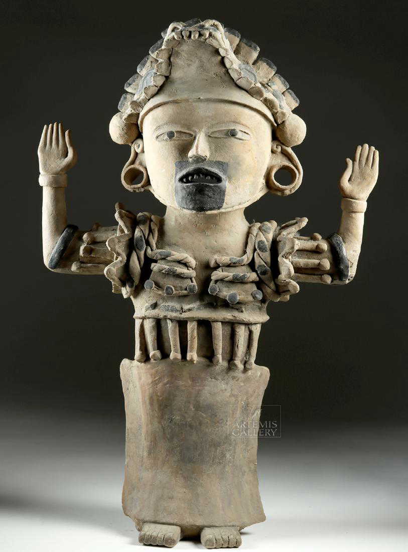 https://p1.liveauctioneers.com/1103/139628/71168697_1_x.jpg?auto=webp&format=pjpg&quality=50&version=1555615054