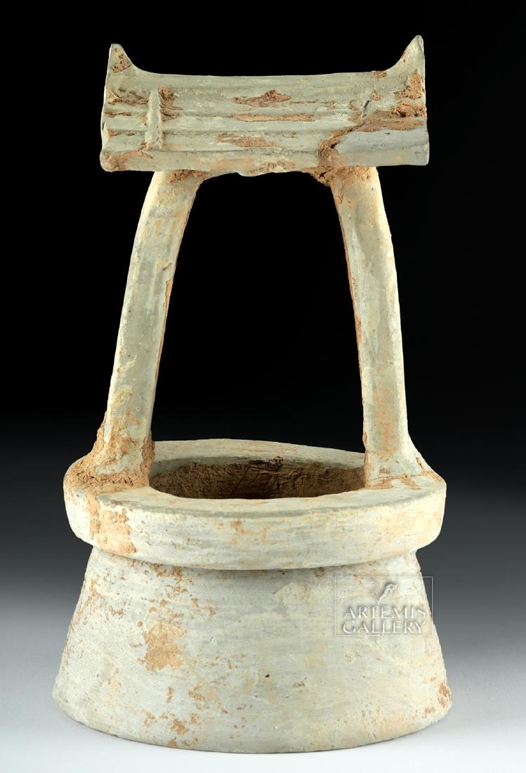 Chinese Han Dynasty Glazed Pottery Well: 100% of the Hammer price of all lots sold in this auction will be donated to the Walk to End Alzheimer's Disease, the world's largest event to raise awareness and funds for Alzheimer's care, support a