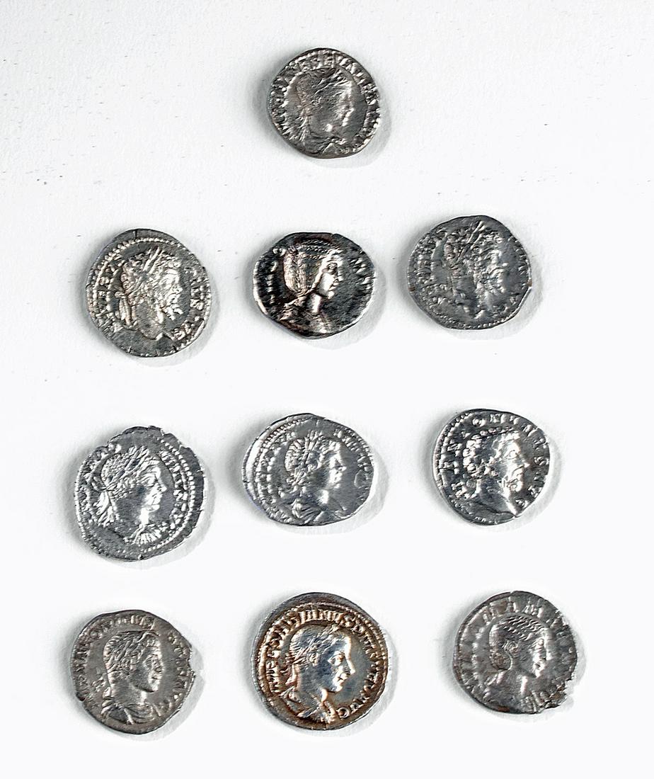 Lot of 10 Roman Imperial AR Silver Denarii Coins 28.9 g: **Holiday Shipping Deadlines** USA Domestic: 12/14 for Standard; 12/23 for Express International: 12/7 for Standard; 12/19 for Express Roman, Imperial Period. 10 silver coins. Coin 1,