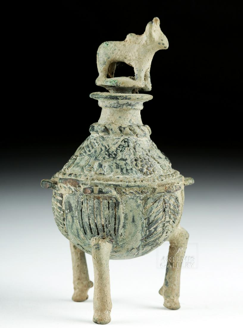 Central Asia / BMAC Bronze Lidded Kohl Jar, Bull Finial (1 of 6)