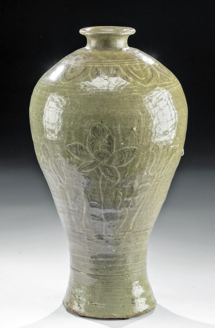 15th C. Korean Joseon Dynasty Maebyeong Vase: East Asia, Korea, Joseon (also Yi) Dynasty, ca. early 15th century to late 16th century CE. A beautiful, wheel-thrown maebyeong (stoneware) vase with a planar base, an inverted piriform body, a rounde