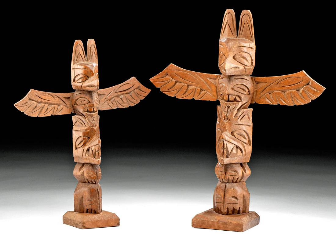 Lot of 2 Vintage Northwest Coast Red Cedar Totems (1 of 4)