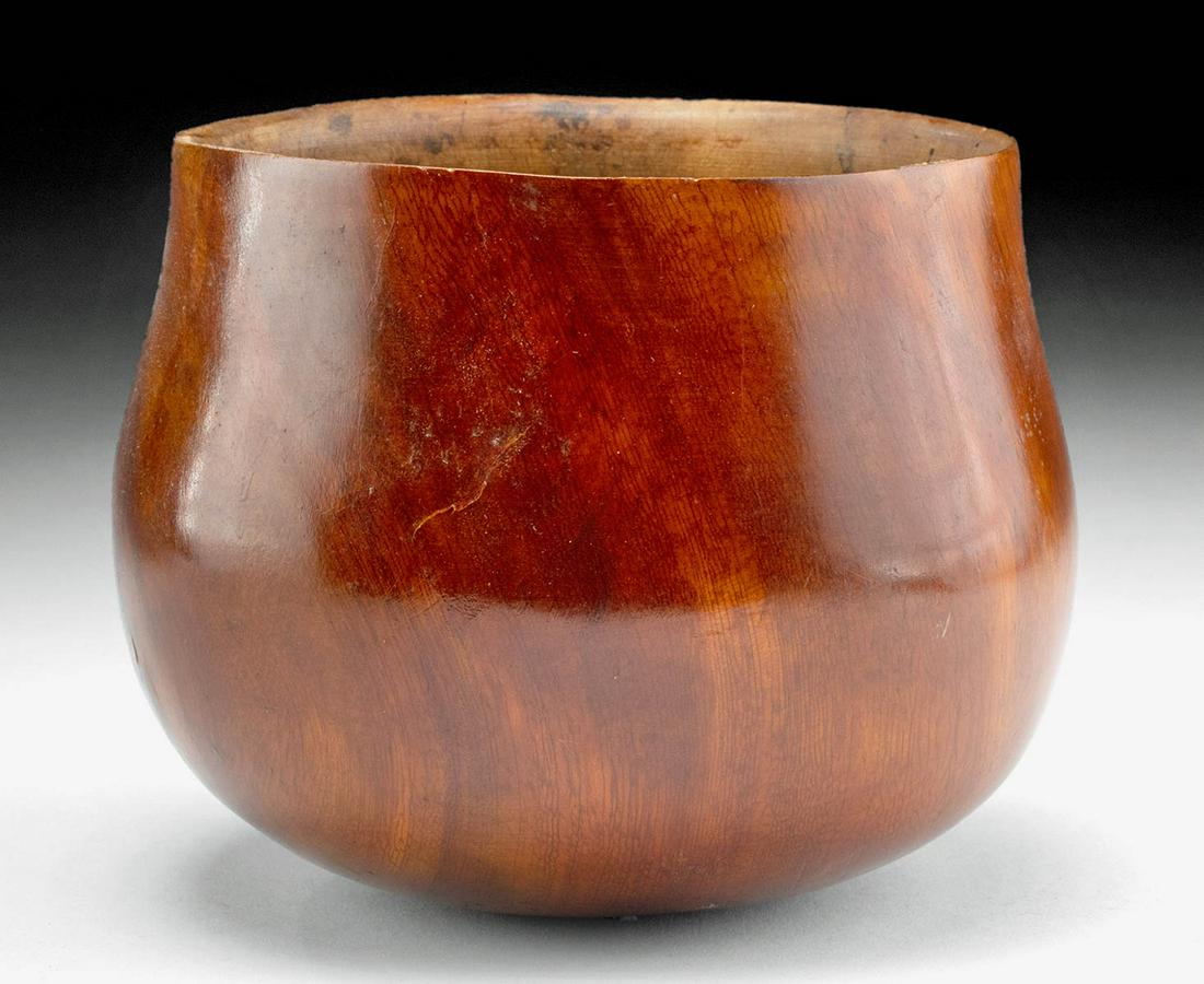 20th C. Hawaiian Kou Poi Bowl: 100% of the Buyer's Premium of all lots sold in this auction will be donated to Community Food Share by Artemis Gallery. $1.00 = 3 meals! **First Time At Auction** Northern Pacific, Hawaii, ca. 20t