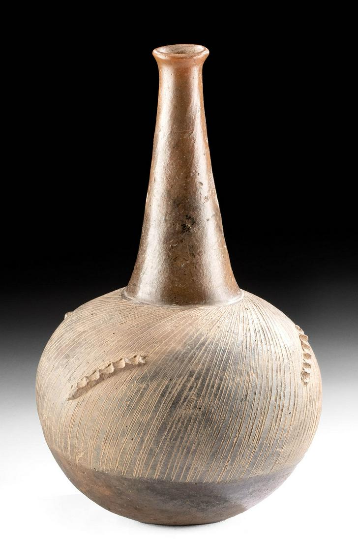 Chavin Pottery Vase - Unusual Minimalist Style: **Originally Listed At $650** Pre-Columbian, Peru, Chavin, ca. 900 to 200 BCE. An elegant, minimalist ceramic vessel from a culture who usually made their pottery strongly representational. The body i